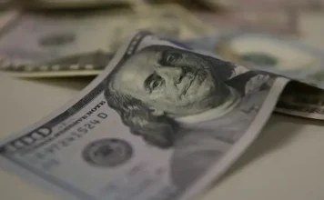 EUA elevam tarifas sobre produtos do Brasil