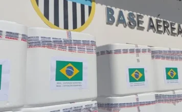 Brasil envia 690 mil vacinas para ajuda humanitária à Venezuela