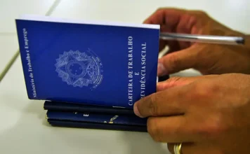 Brasil abre 58,5 mil empregos formais em julho