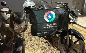 Duas motos com registro de furto são recuperadas em Araranguá Duas motocicletas recuperadas pela Polícia Militar em Araranguá após serem localizadas com registros de furto ou roubo.