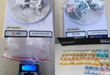 PM encontra drogas, ecstasy e R$ 1 mil com jovem em Criciúma Montagem reúne maconha, comprimidos, balanças e dinheiro apreendidos pela Polícia Militar em ocorrência de tráfico em Criciúma.
