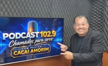 Podcast recebe pastor Mauro para mensagem de fé Pastor Mauro participa do podcast Chamados para Servir, da 102.9 Amorim FM, em Sombrio