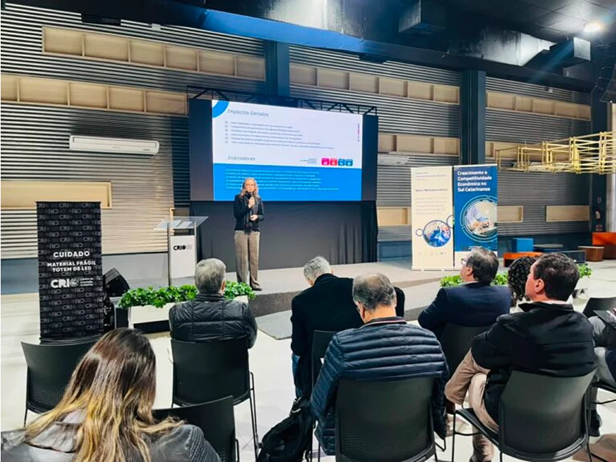 Unesc aponta caminhos para metalmecânica do Sul de SC Apresentação do diagnóstico estratégico da indústria metalmecânica do Sul de Santa Catarina durante encontro do InovaSul no CRIO, em Criciúma.