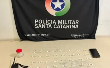 Adolescente é apreendido por tráfico em Passo de Torres