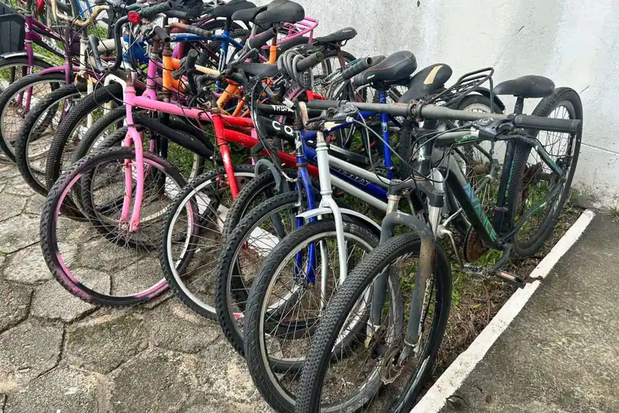 bicicletas-19-bpm-900x600 Bicicletas apreendidas pelo 19º BPM de Araranguá destinadas à Associação Vida Ativa São José, em Criciúma