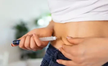 Anvisa proíbe produtos irregulares e alerta sobre lote falsificado
