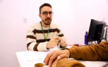 Criciúma reforça atendimento contra compulsão por apostas