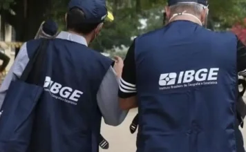 Trabalho por aplicativos cresce, mas renda por hora cai