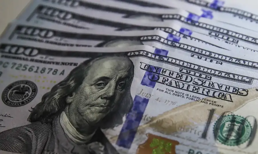 dolar_moeda_0803221211 (1)