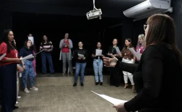 Colaboradores da Unesc se preparam para Coral de Natal