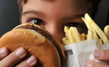 OMS orienta combate à obesidade infantil