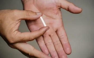 Anvisa suspende implantes hormonais e apreende medicamentos